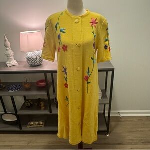 Vintage 80s ALNORAL Yellow Embroidered Wool Knit Duster Cardigan – Size Medium